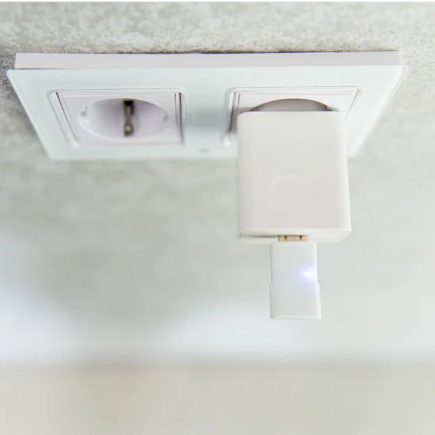 Shelly BLU Gateway puerto USB-C alimentación y conectividad MQTT